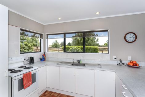 Photo of property in 382 Kingseat Road, Kingseat, Pukekohe, 2679