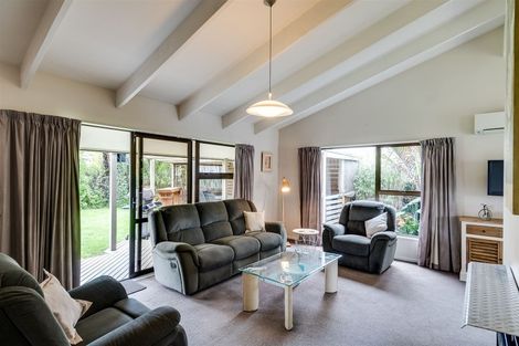 Photo of property in 215 Guppy Road, Taradale, Napier, 4112