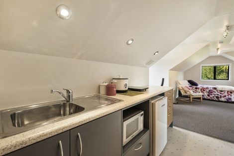 Photo of property in 45a Medhurst Road, Bombay, 2675