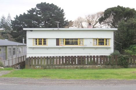 Photo of property in 25 Jeep Road, Raumati South, Paraparaumu, 5032
