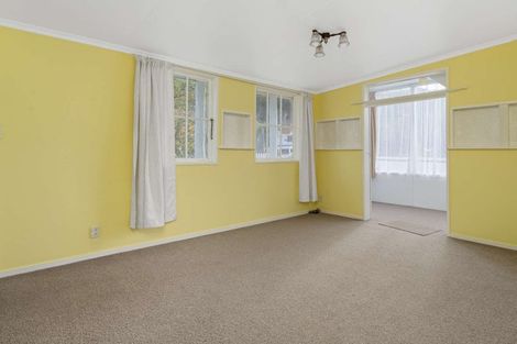 Photo of property in 6 Durham Street, Picton, 7220