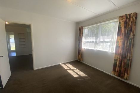 Photo of property in 8 Robinson Avenue, Holdens Bay, Rotorua, 3010