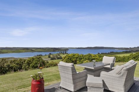 Photo of property in 281 Linton Road, Maungaturoto, 0583