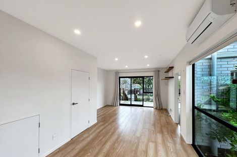 Photo of property in 2/28 Vodanovich Road, Te Atatu South, Auckland, 0610
