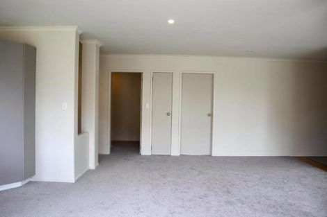 Photo of property in 16 Te Manatu Drive, Huntington, Hamilton, 3210