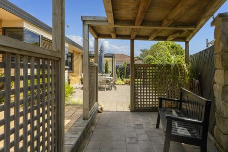 Photo of property in 2 Acacia Court, Mount Maunganui, 3116