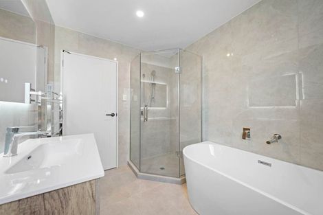 Photo of property in 183 Henwood Road, Westgate, Auckland, 0814