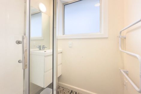 Photo of property in 2/46 Lochee Road, Upper Riccarton, Christchurch, 8041