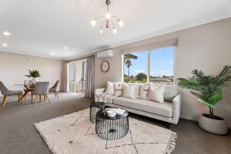 Photo of property in 2/111 Santa Monica Drive, Papamoa Beach, Papamoa, 3118