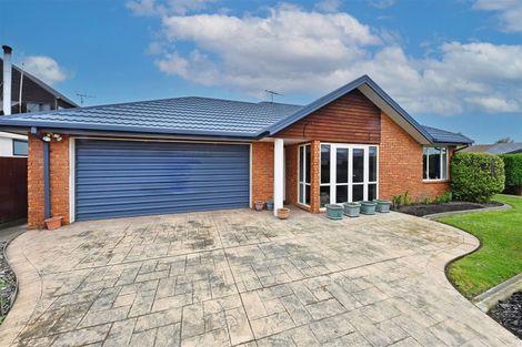 Photo of property in 19 Seymour Street, Hornby, Christchurch, 8042