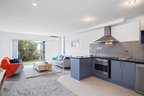 Photo of property in 2b Racecourse Road, Waiuku, 2123