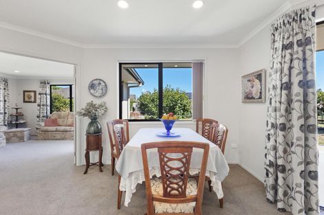 Photo of property in 12 Cotter Place, Cambridge, 3434