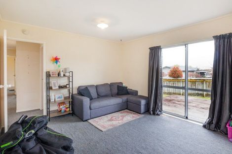 Photo of property in 31 Lydia Place, Kelvin Grove, Palmerston North, 4414