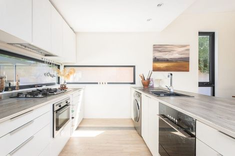 Photo of property in 3 Plumwood Lane, Cashmere, Christchurch, 8022