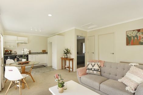 Photo of property in 3/66 Kawaha Point Road, Kawaha Point, Rotorua, 3010