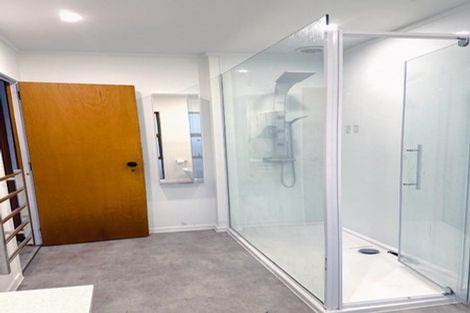 Photo of property in 2/13 Phoenix Place, Papatoetoe, Auckland, 2025