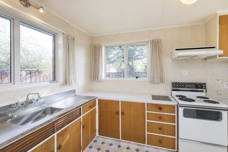 Photo of property in 16 Blenheim Place, Feilding, 4702