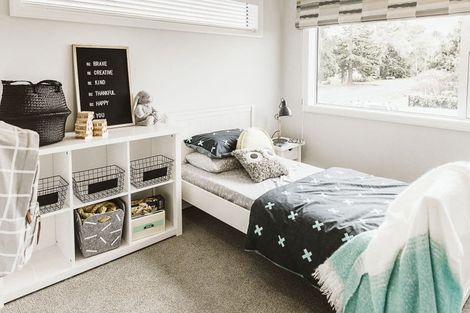 Photo of property in 85 Station Road, Kumeu, 0810