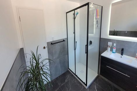 Photo of property in 2 Goldie Place, Waikanae Beach, Waikanae, 5036