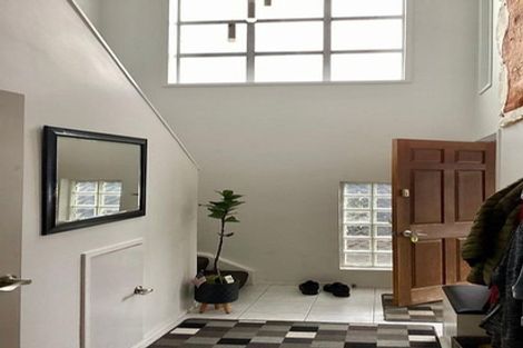 Photo of property in 6 Channel View Road, Campbells Bay, Auckland, 0630