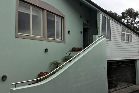 Photo of property in 2/145 Victoria Road, Devonport, Auckland, 0624