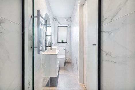 Photo of property in 14c Firth Road, Torbay, Auckland, 0630