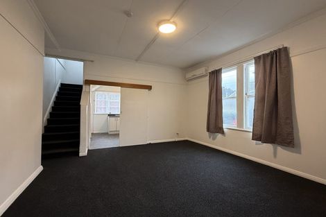 Photo of property in 205 Rintoul Street, Berhampore, Wellington, 6023