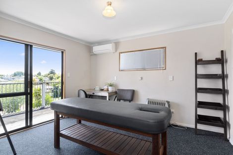 Photo of property in 1203 Cameron Road, Gate Pa, Tauranga, 3112