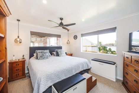 Photo of property in 19 Wild Street, Feilding, 4702