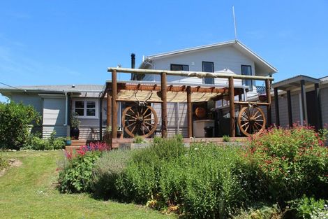 Photo of property in 94 Glengarry Road, Dannevirke, 4978