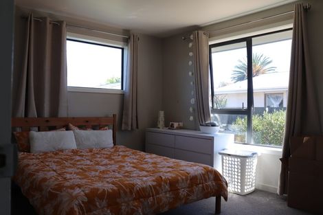 Photo of property in 6 Jura Place, Woolston, Christchurch, 8062