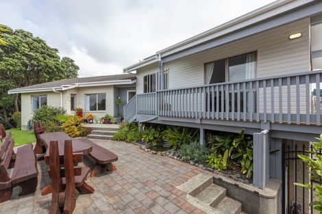 Photo of property in 12a Kohutuhutu Road, Raumati Beach, Paraparaumu, 5032