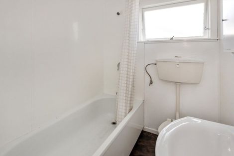 Photo of property in 11 Havelock Avenue, Forrest Hill, Auckland, 0620