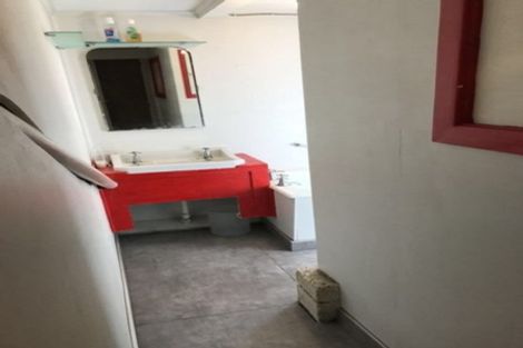 Photo of property in Illawarra Flats, 4/6 Brighton Road, Parnell, Auckland, 1052