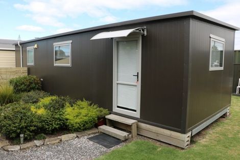 Photo of property in 27a Seabury Avenue, Foxton Beach, Foxton, 4815