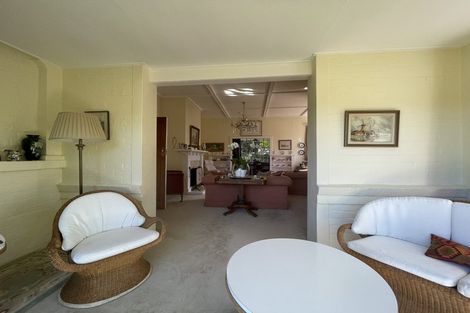 Photo of property in 84 Parkes Avenue, Saint Johns Hill, Whanganui, 4501