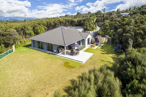 Photo of property in 285 Fairview Drive, Akatarawa, Upper Hutt, 5372