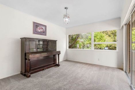 Photo of property in 1230 Alfriston Road, Alfriston, Manurewa, 2576