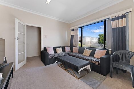 Photo of property in 16 Wintere Road, Papatoetoe, Auckland, 2025