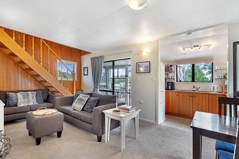 Photo of property in 15 Rabbit Way, Whitianga, 3510