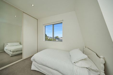 Photo of property in 2/5 Kotuku Road, South Bay, Kaikoura, 7300