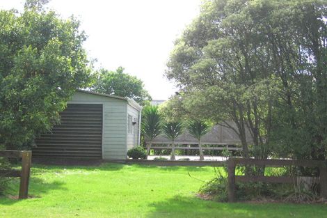Photo of property in 1 Dawn Avenue, Hahei, Whitianga, 3591
