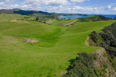 Photo of property in 118 Rockell Road, Whananaki, Hikurangi, 0181