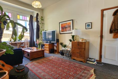 Photo of property in 9 Brougham Street, Mount Victoria, Wellington, 6011