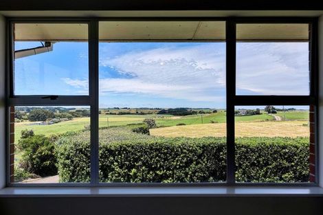 Photo of property in 36 Mokoia Road, Mokoia, Hawera, 4672