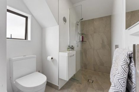 Photo of property in 181 Amberley Avenue, Highbury, Palmerston North, 4412