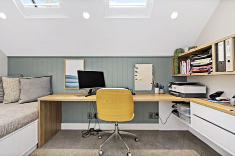 Photo of property in 71a Ngataringa Road, Devonport, Auckland, 0624