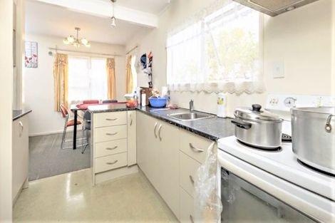 Photo of property in 17 Trounson Avenue, Clendon Park, Auckland, 2103