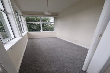 Photo of property in 16 Lindum Terrace, Roseneath, Wellington, 6011