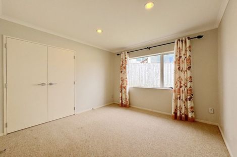 Photo of property in 29 Vino Cina Heights, Ranui, Auckland, 0612